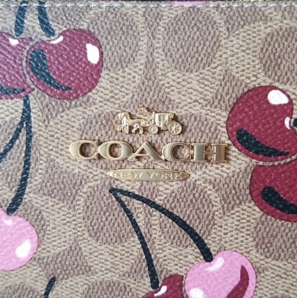 Coach Signature Cherry gallery tote - Picture 5 of 6